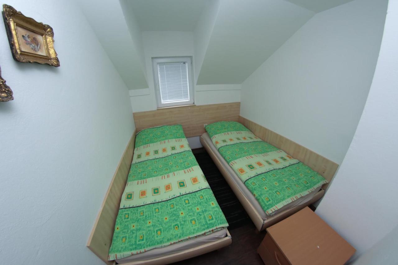 Chalets & Rooms Carda Sebesfok Bezdan Ngoại thất bức ảnh