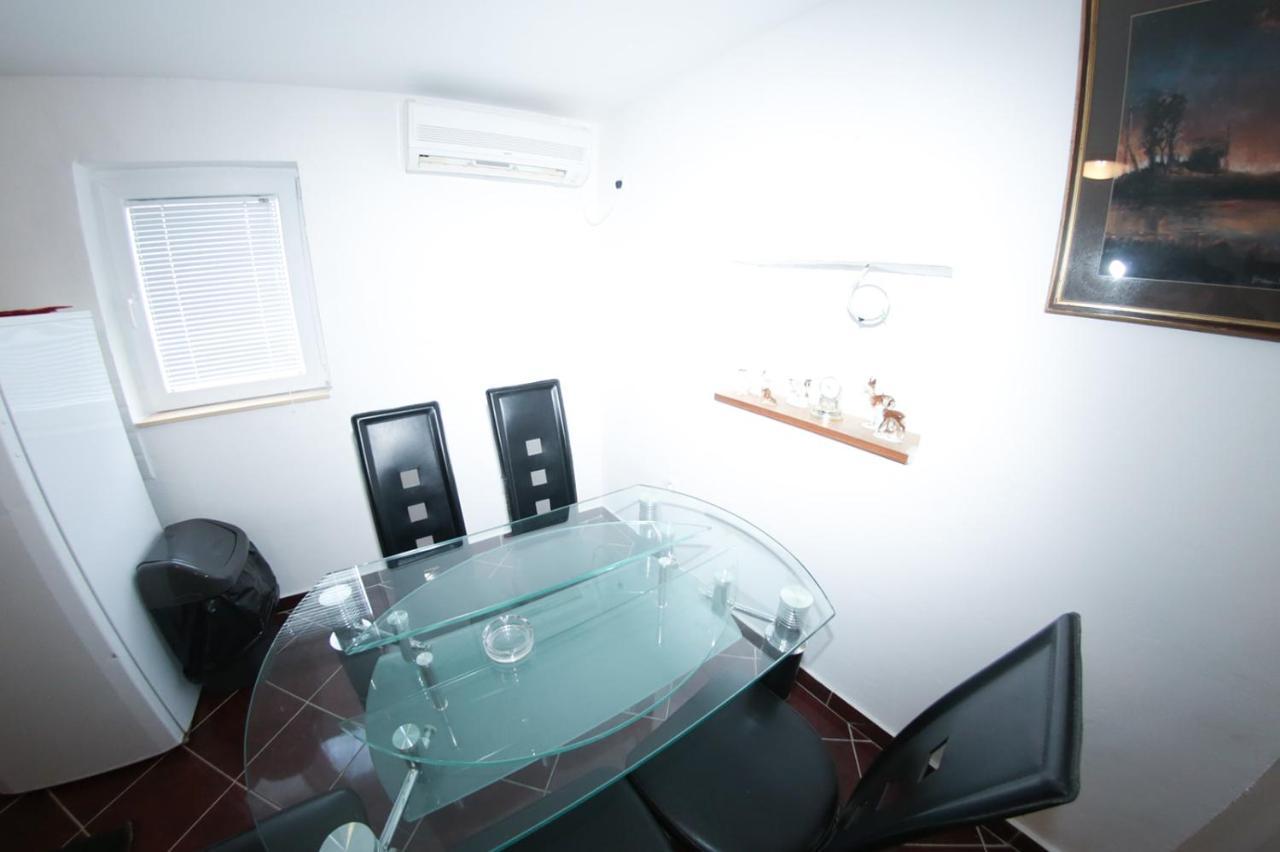 Chalets & Rooms Carda Sebesfok Bezdan Ngoại thất bức ảnh